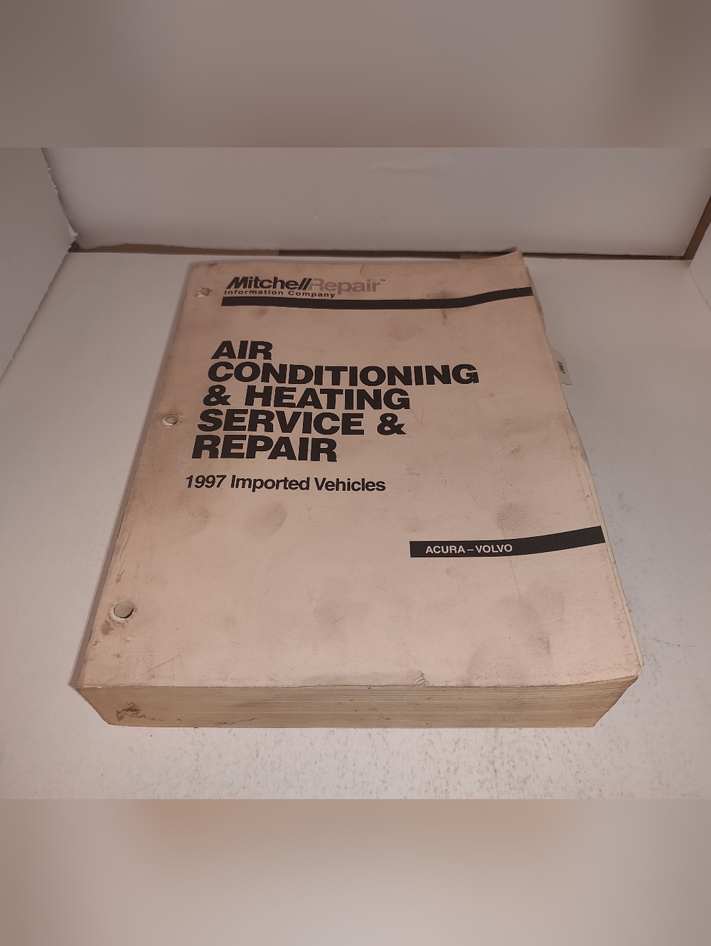 VTG 1997 MITCHELL IMPORTED CARS TRUCKS VANS AIR CONDITIONING HEATING SERVICE